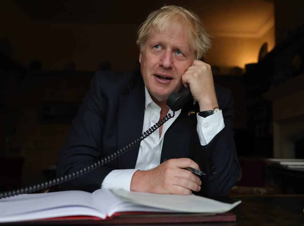 Boris Johnson, ex-primeiro-ministro britânico, renuncia ao cargo de membro do parlamento