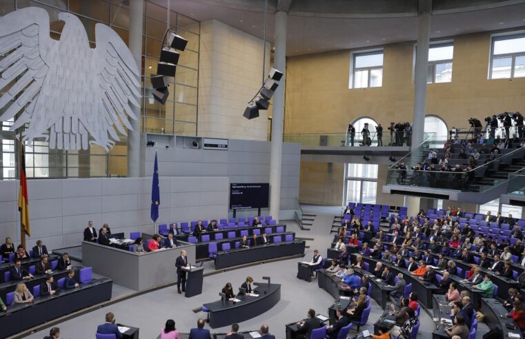 Alemanha fecha quatro consulados russos no país