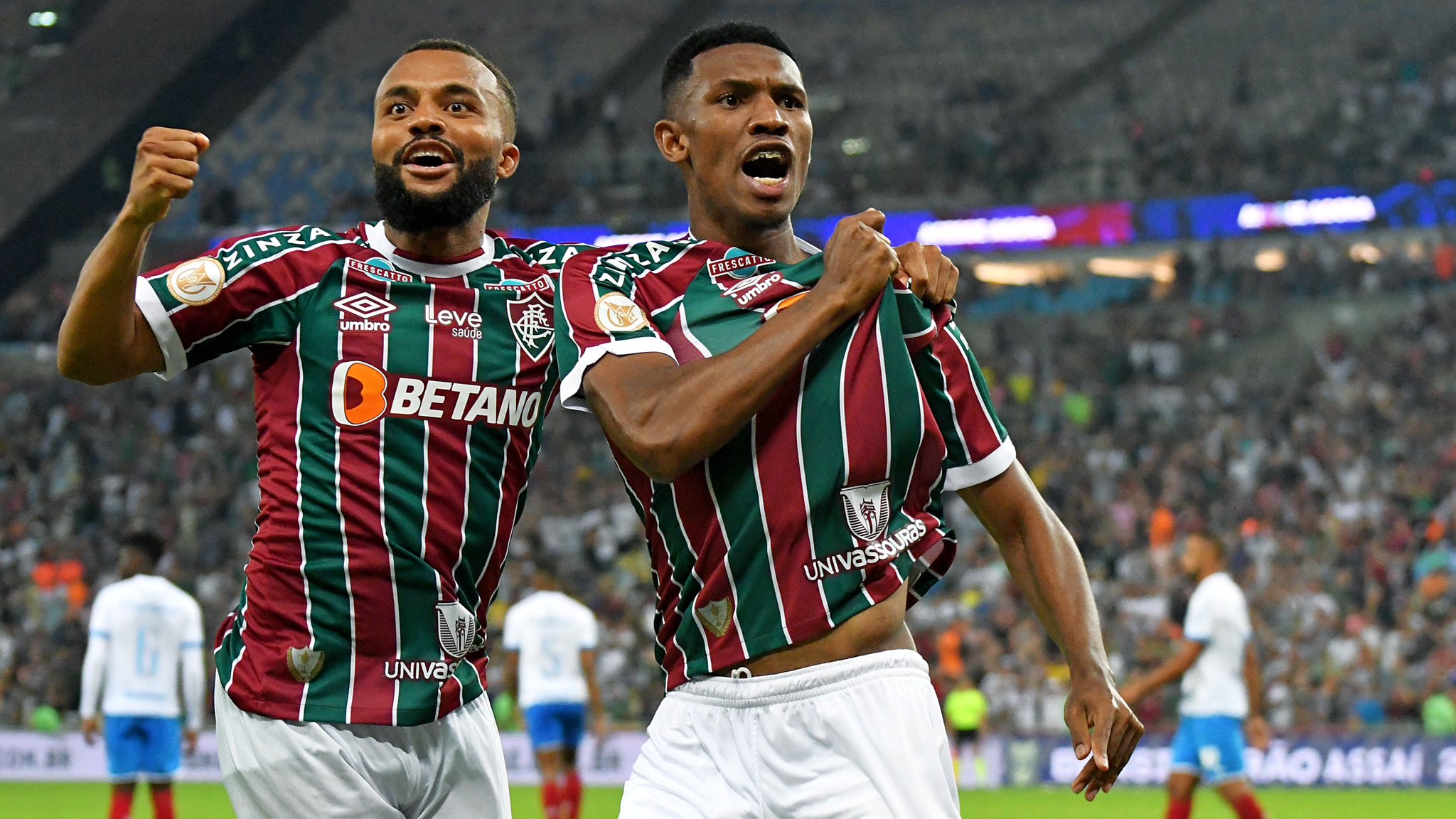 #Brasileirão: Fluminense vence o Bahia de virada, por 2 a 1, no Maracanã