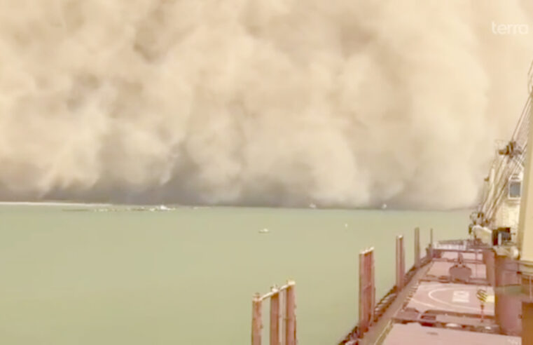 Tempestade de areia atinge Egito, “sufoca” Canal de Suez e deixa uma pessoa morta e 5 feridos no Cairo