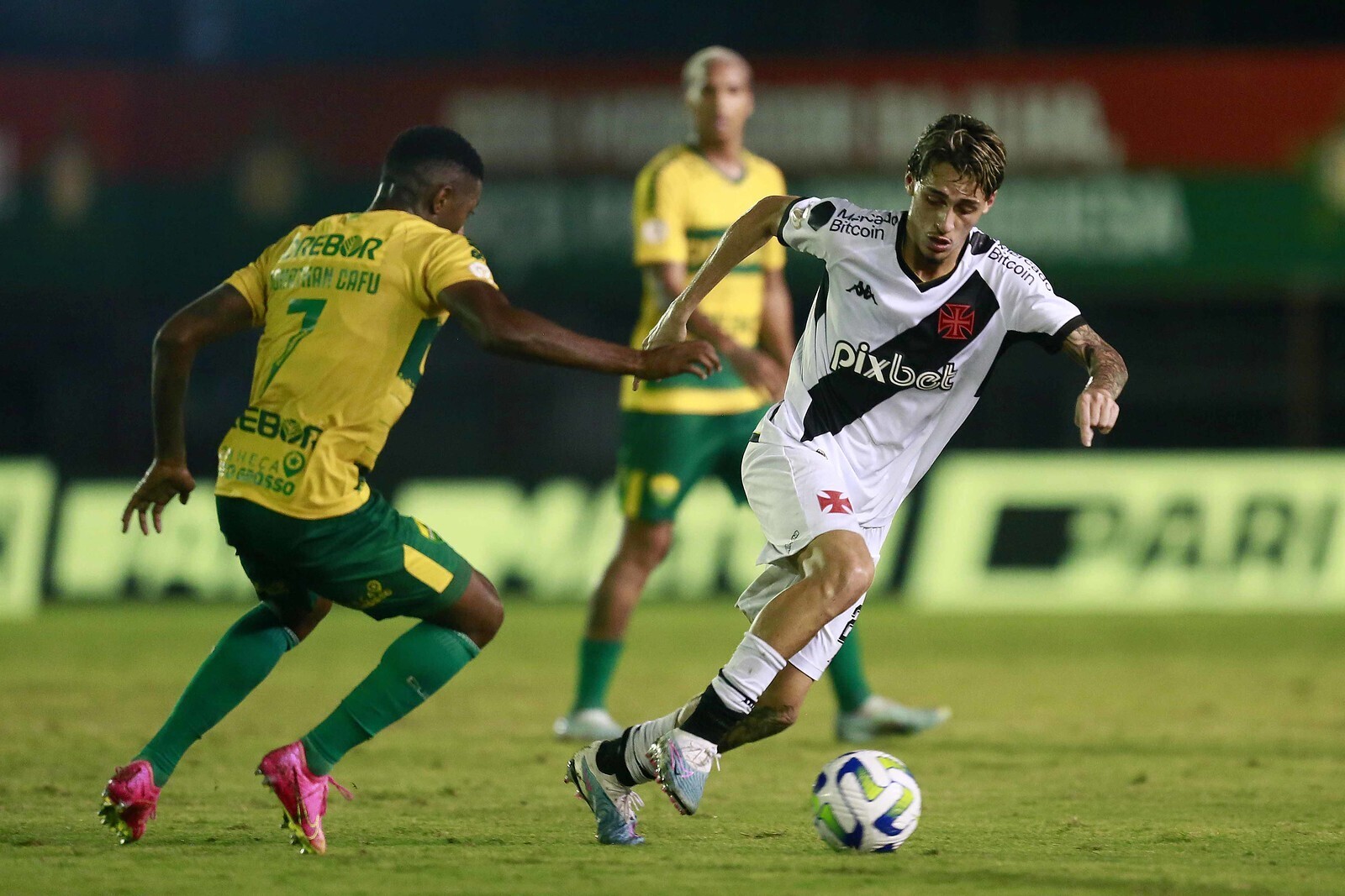 #Brasileirão: Vasco vence Cuiabá com gol de pênalti e volta a pontuar depois de 7 rodadas