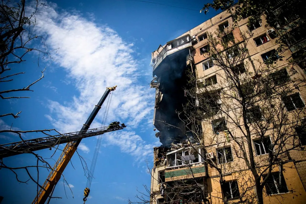 Ataque russo à cidade ucraniana deixa dois mortos e 20 feridos