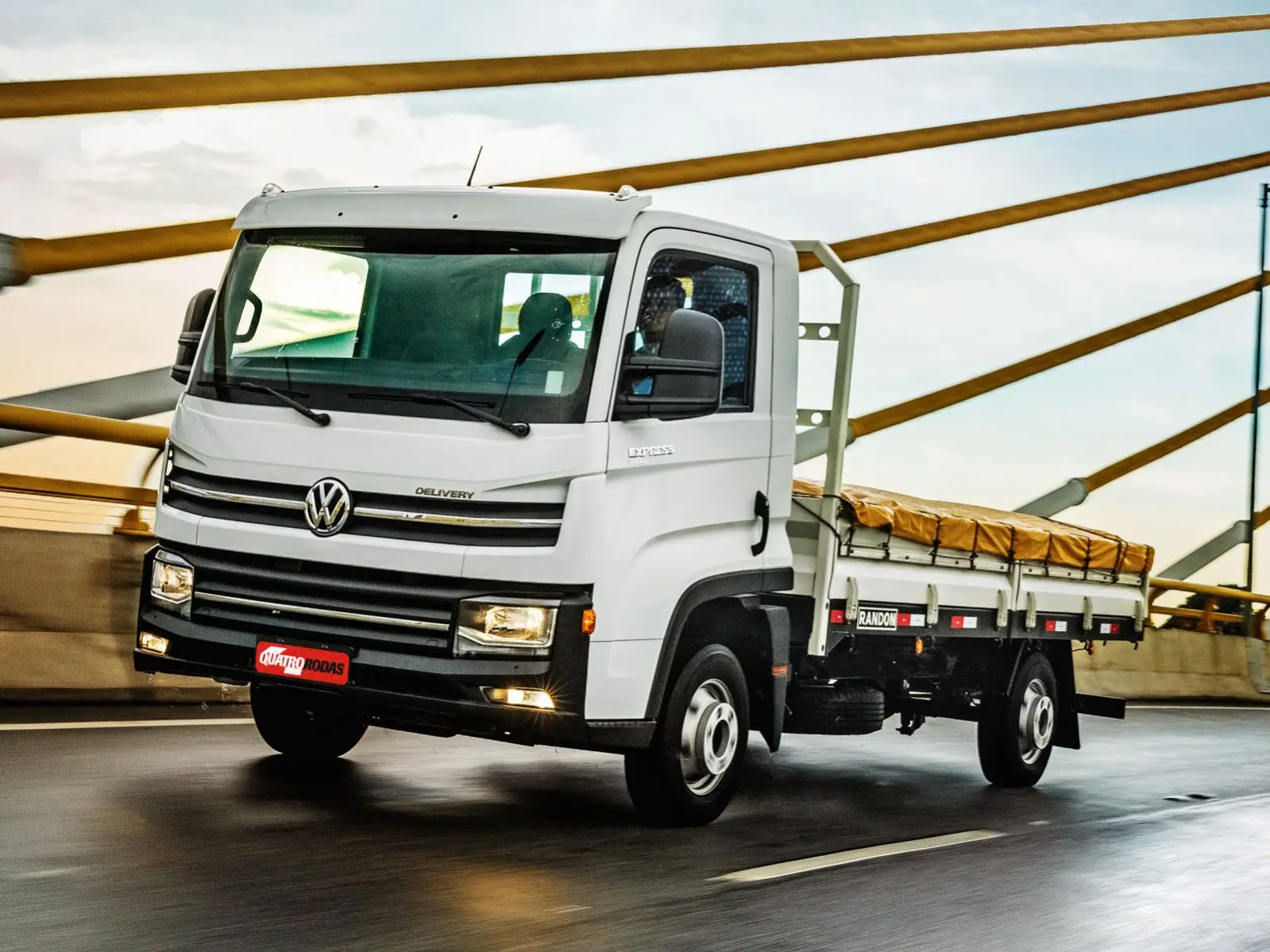 Contran determina quais modelos de caminhonetes estão dispensados dos equipamentos obrigatórios para caminhões