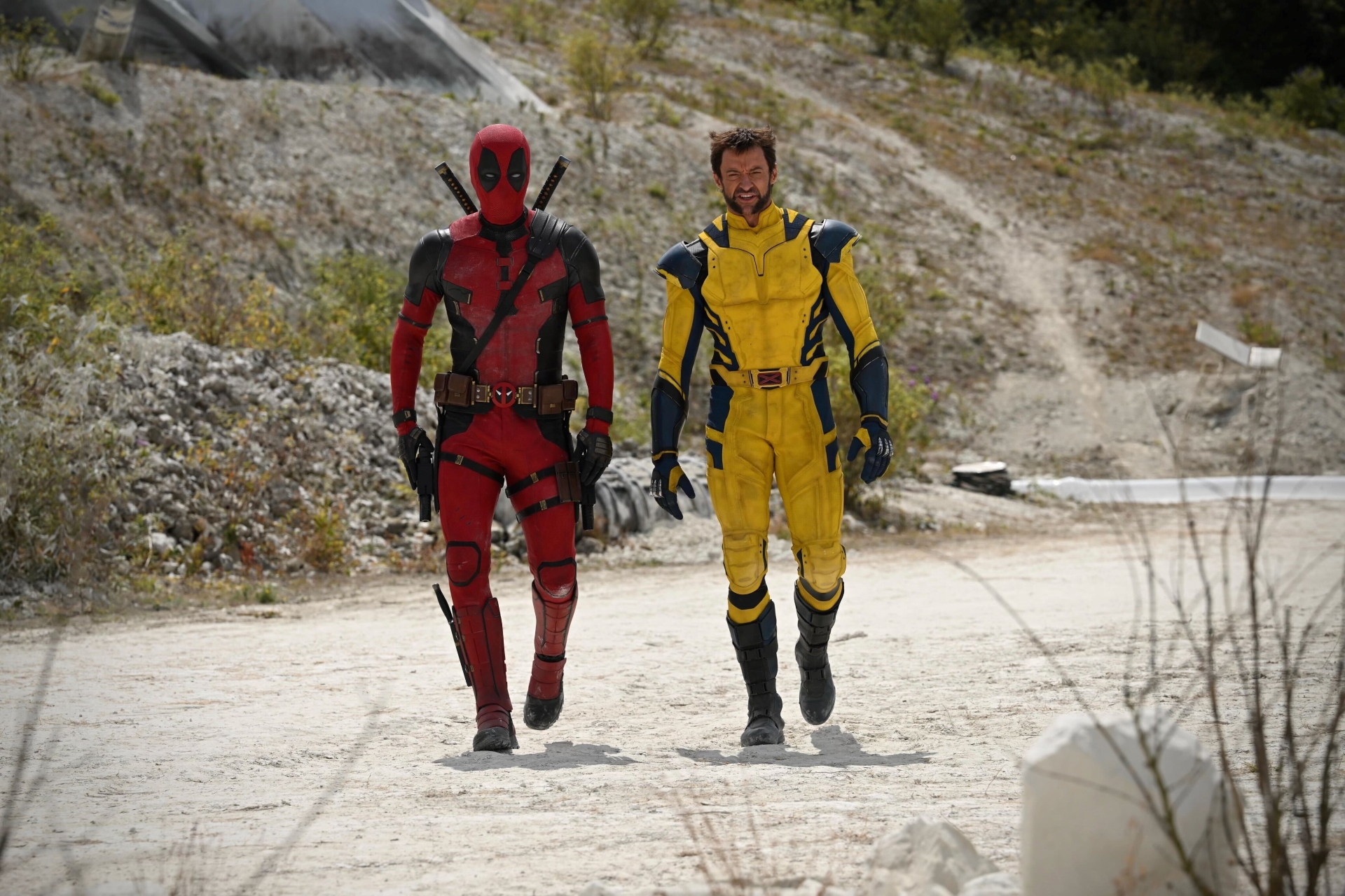 #Deadpool3: Hugh Jackman aparece, pela primeira vez, com o uniforme amarelo do Wolverine