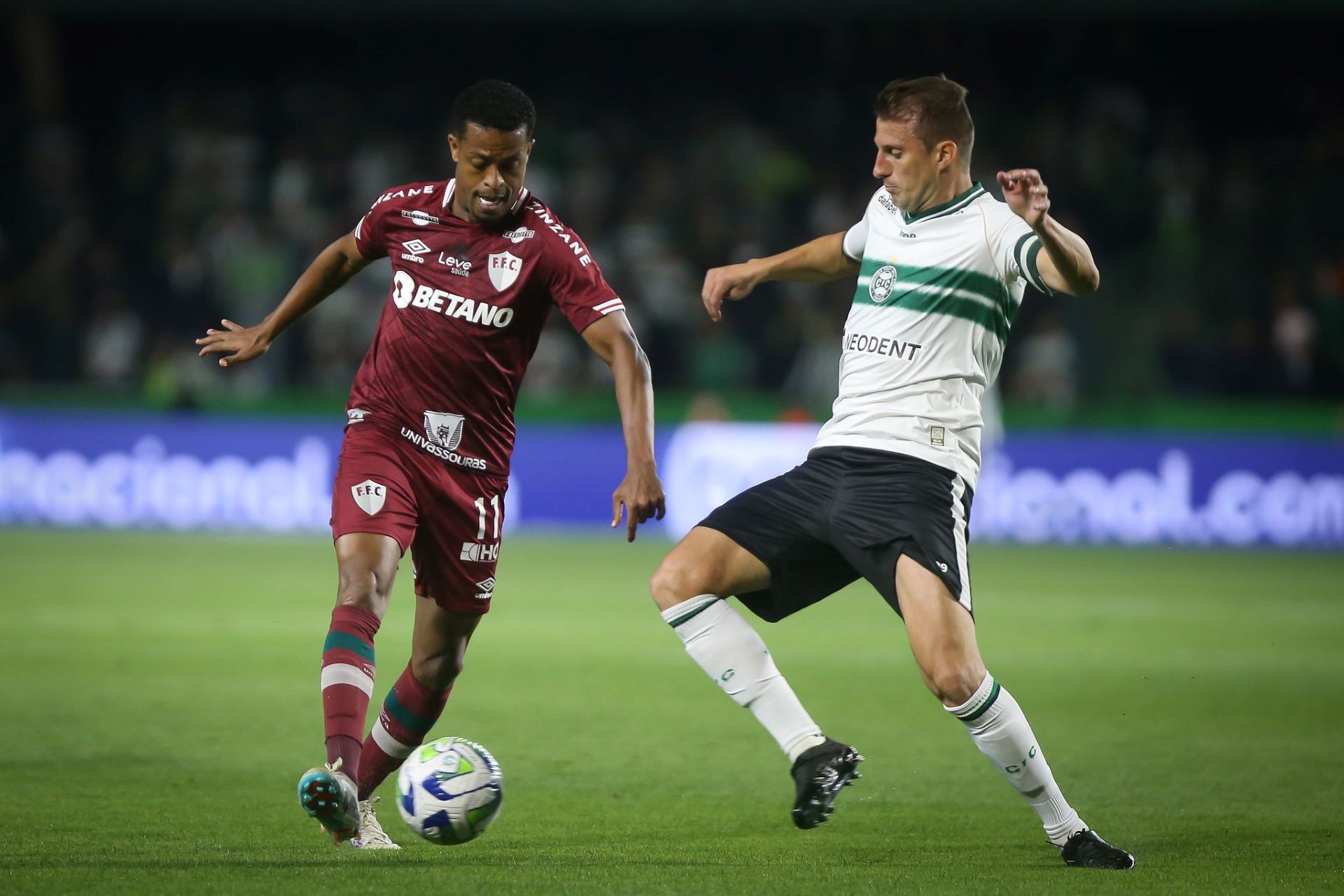 #Brasileirão: Fluminense perde para Coritiba por 2 a 0, no Couto Pereira