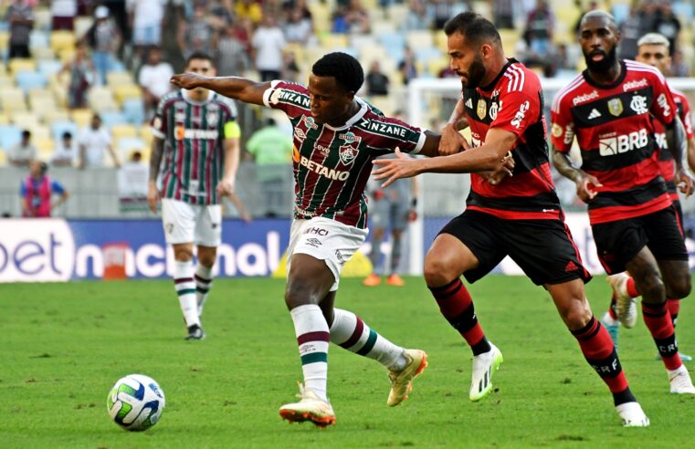 #Brasileirão: Luiz Araújo é expulso nos acréscimos e FlaxFlu fica no 0 a 0, no Maracanã