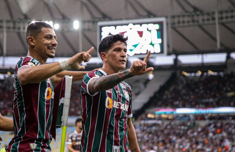 #Brasileirão: Com gols de Cano e Martinelli, Fluminense vence Internacional por 2 a 0 no Maracanã 