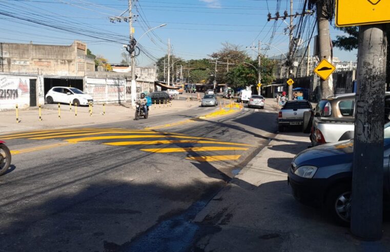 Prefeitura implanta sinalização especial em frente da escola em Inhaúma