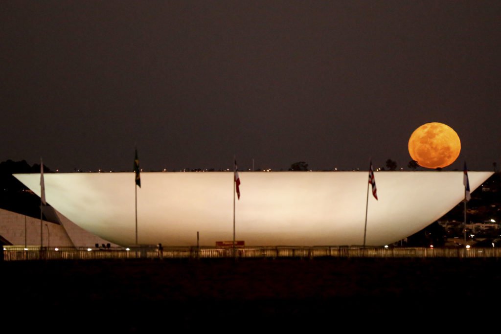 Primeira superlua do ano pode ser vista de vários lugares do Brasil