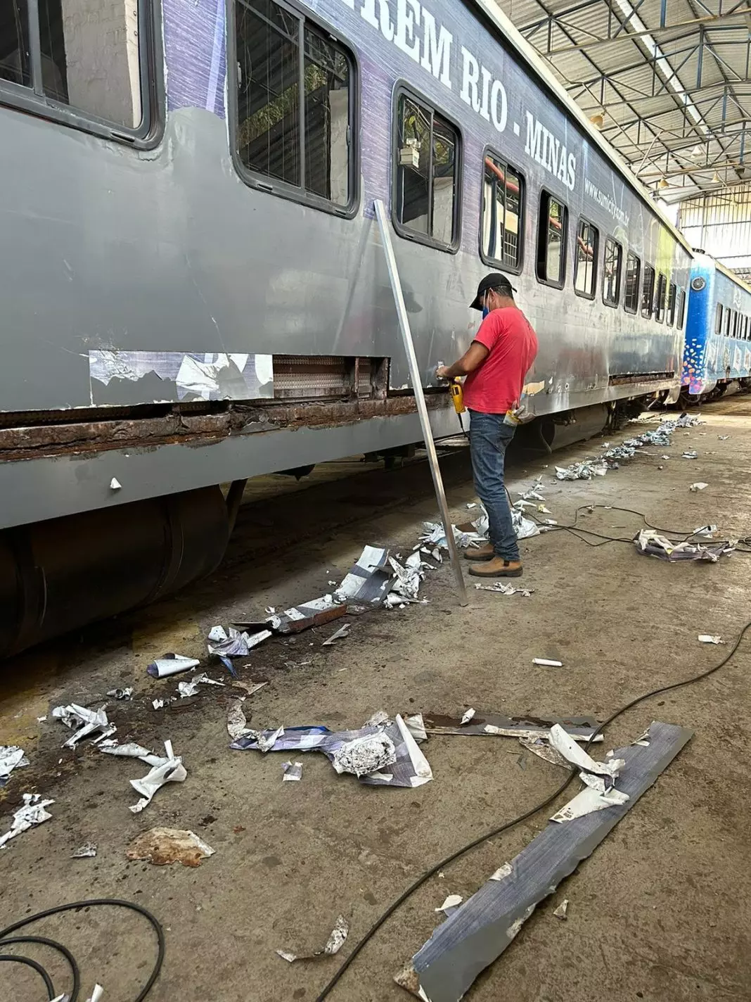 Vagões do trem Rio-Minas entram em reforma para começar a operar em dezembro deste ano