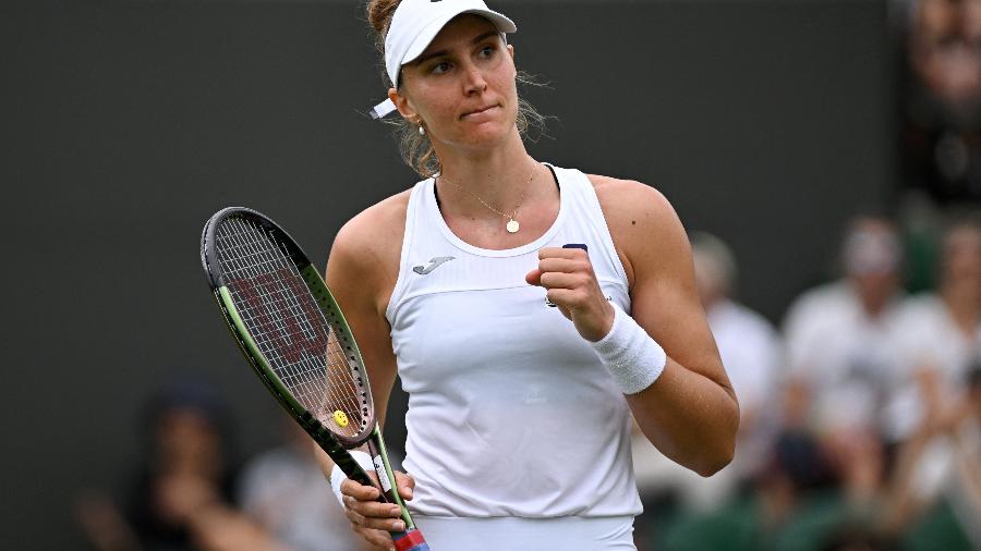 Bia Haddad passa para as oitavas em Wimbledon após vencer a romena Sorana Cristea por 6/2 e 6/2