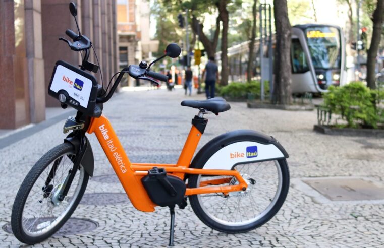 Bicicletas elétricas compartilhadas podem ser mais rápidas do que carros no Rio