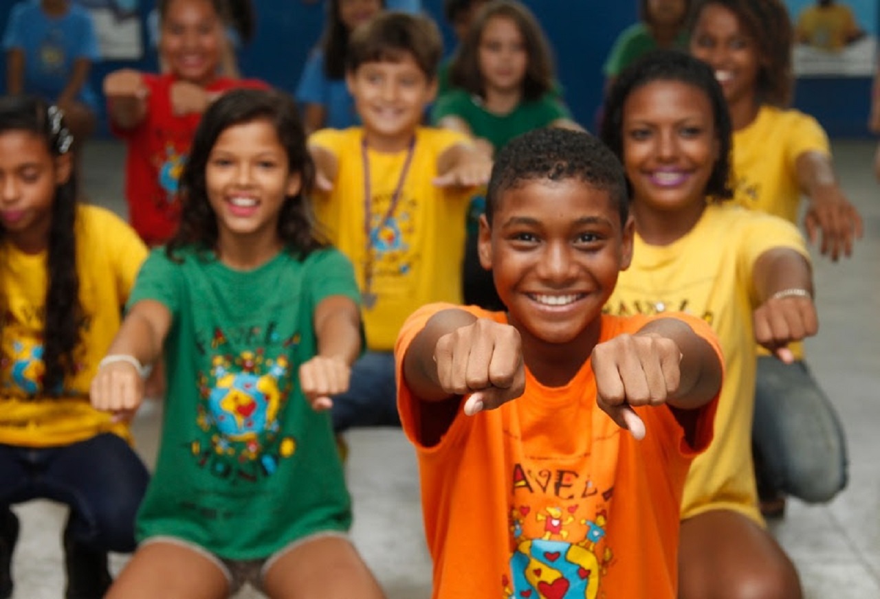 ONG Favela Mundo promove, durante o mês de julho, colônia de férias para jovens de 6 a 18  anos na Rocinha