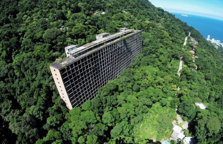 Obras em hotel de luxo abandonado há 50 anos na Floresta da Tijuca serão retomadas. Reinauguração está prevista para 2026
