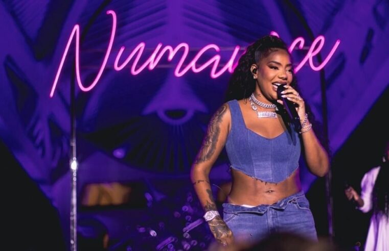 Ludmilla doa ingressos do Numanice para o Hemorio