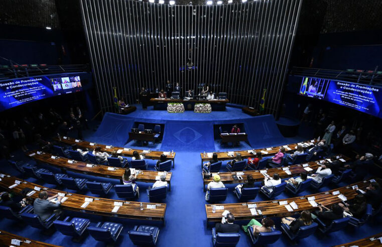 Senado federal quer fatiar PEC da Reforma Tributária