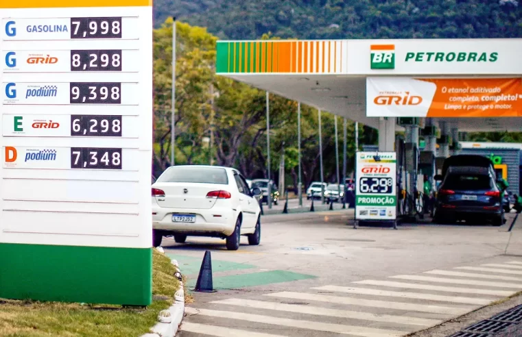 Petrobras anuncia aumento de R$0,41 no preço da gasolina e de R$0,78 no diesel