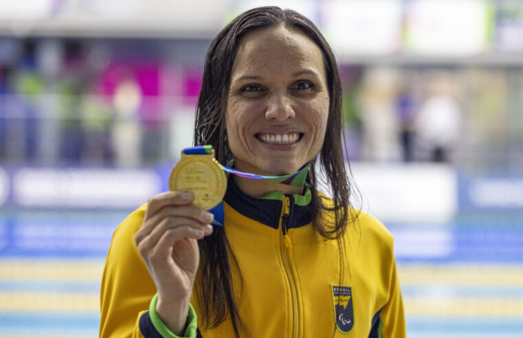 #MundialParalímpicodeNatação: Carol Santiago garante o primeiro ouro do Brasil