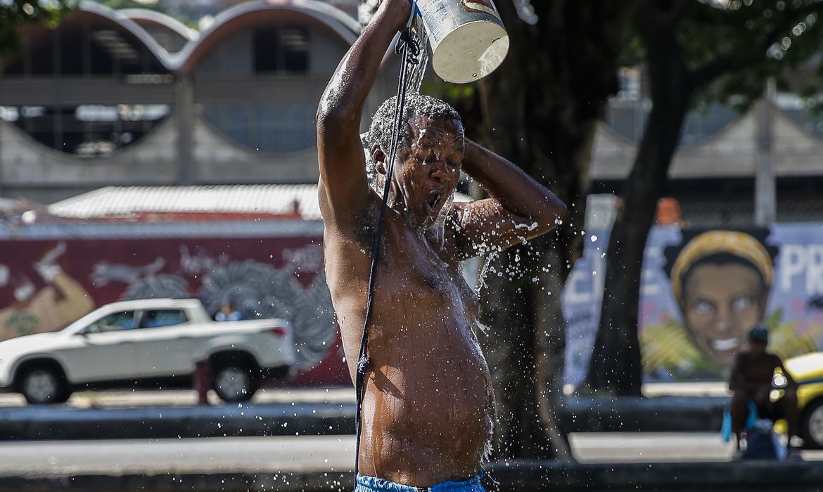 Onda de calor invade Rio de Janeiro e temperaturas podem passar dos 40ºC