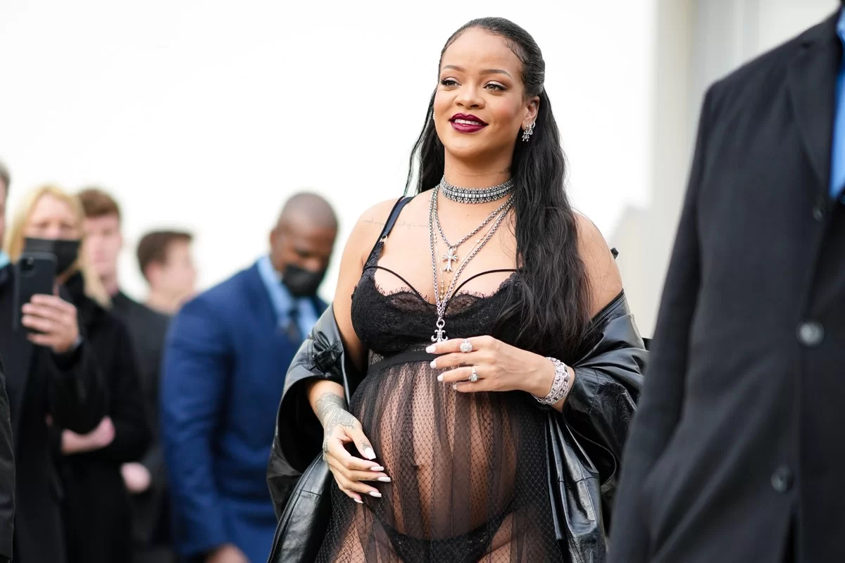 Rihanna dá à luz seu segundo filho com A$AP Rocky