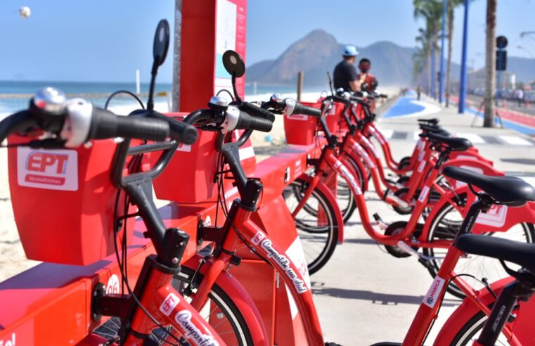 Vermelhinha de Maricá permite que moradores circulem pela cidade gratuitamente