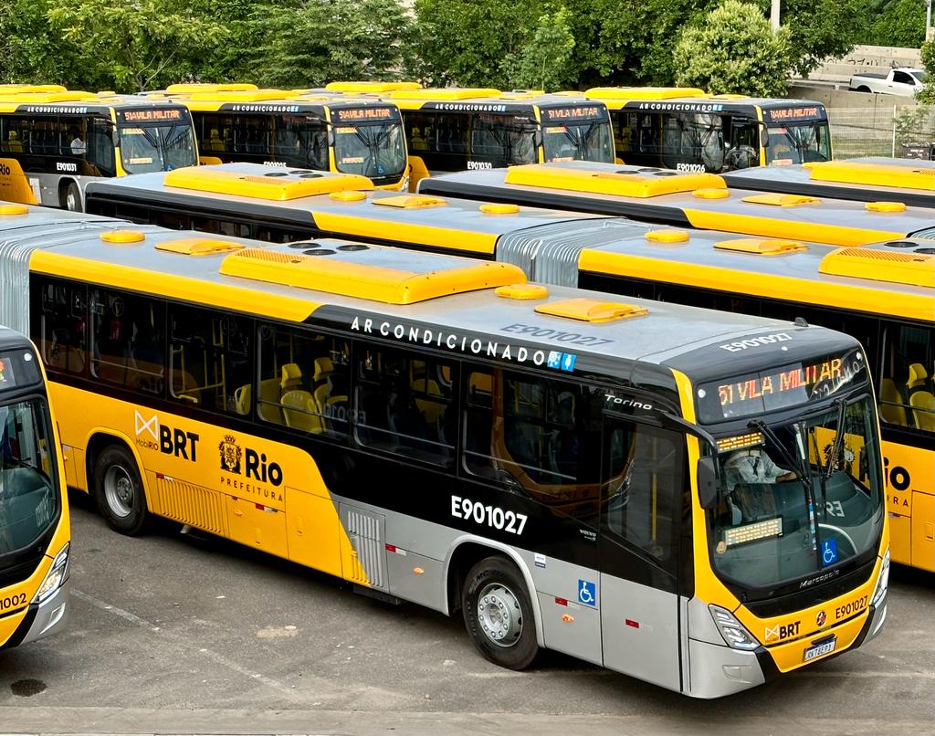 Garagem da MobiRio faz a manutenção e cuidado dos BRTs do Rio