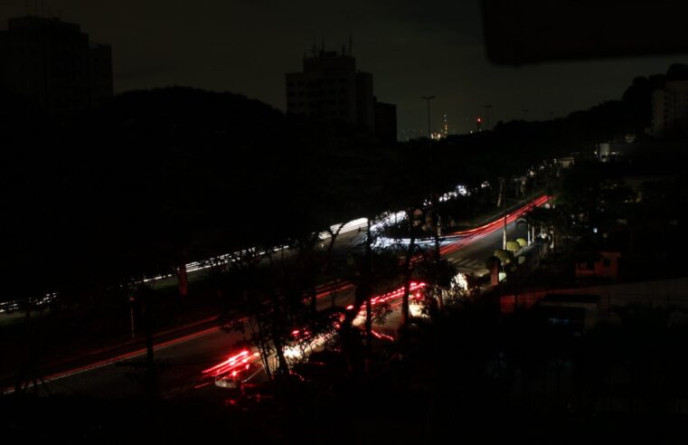 Apagão provoca queda de 4,8% nas vendas do varejo no território nacional