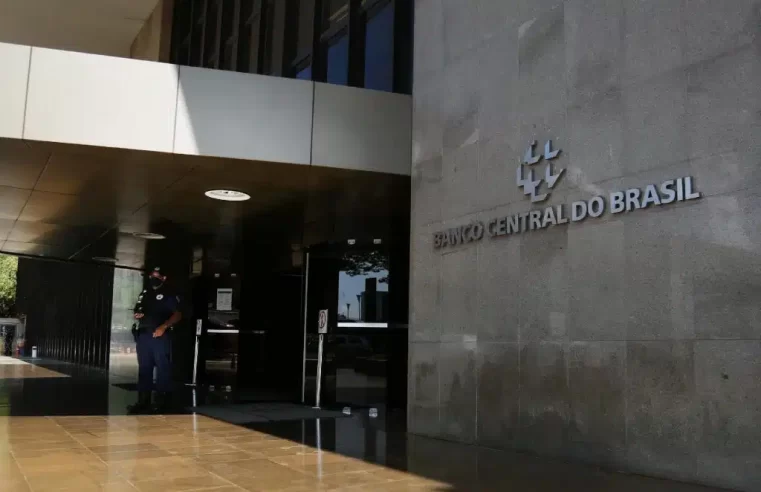 Banco Central deve baixar juros pela primeira vez em três anos