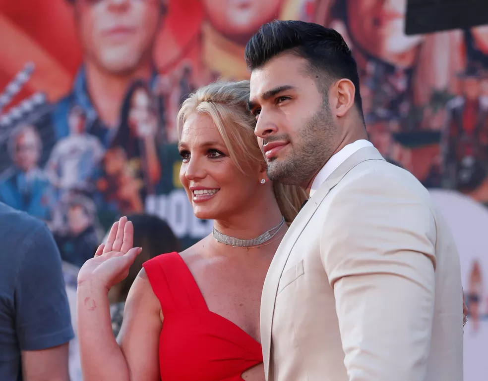 Britney Spears e Sam Asghari anunciam a separação