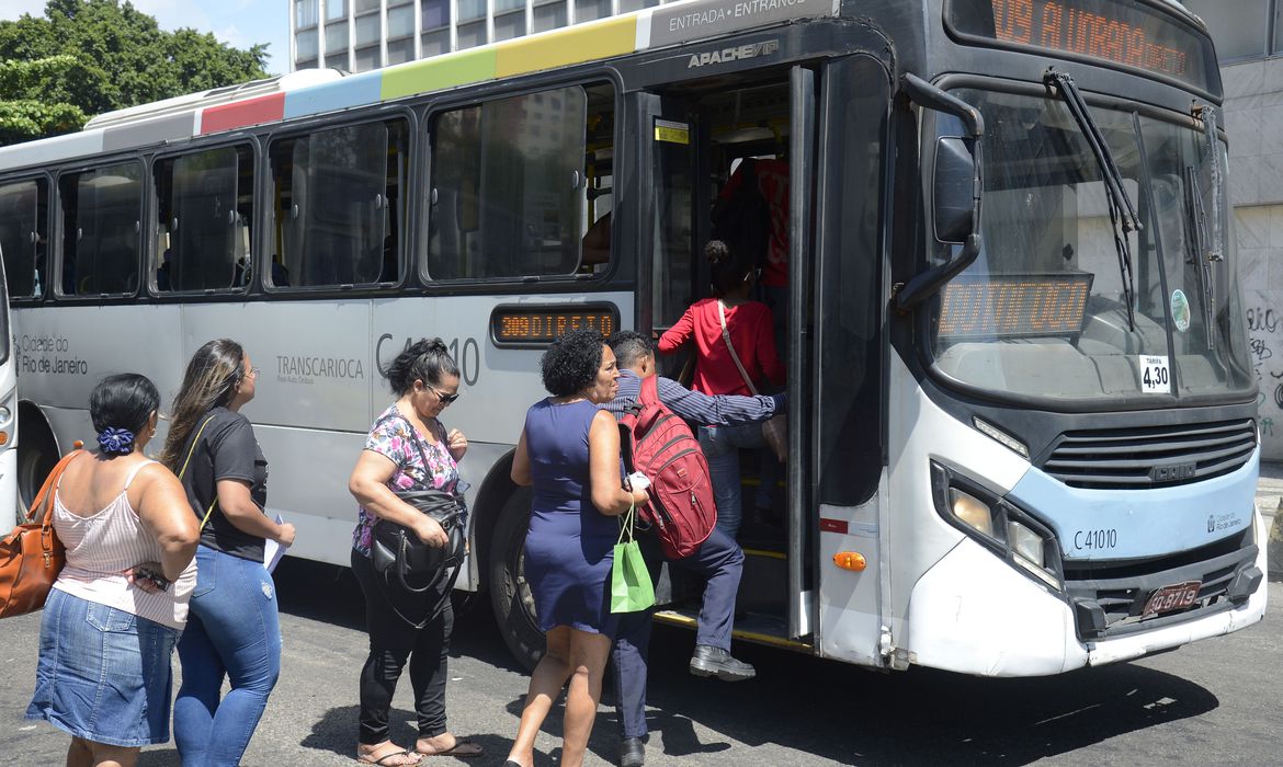 Menor preço da tarifa faria mais brasileiros usarem o transporte público