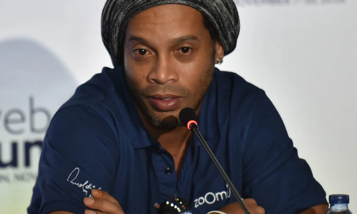 Ronaldinho Gaúcho falta novamente CPI das Pirâmides Financeiras