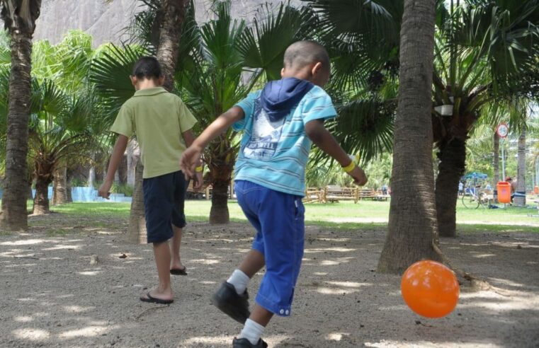 32 mil crianças e adolescentes vivem longe do convívio familiar no Brasil