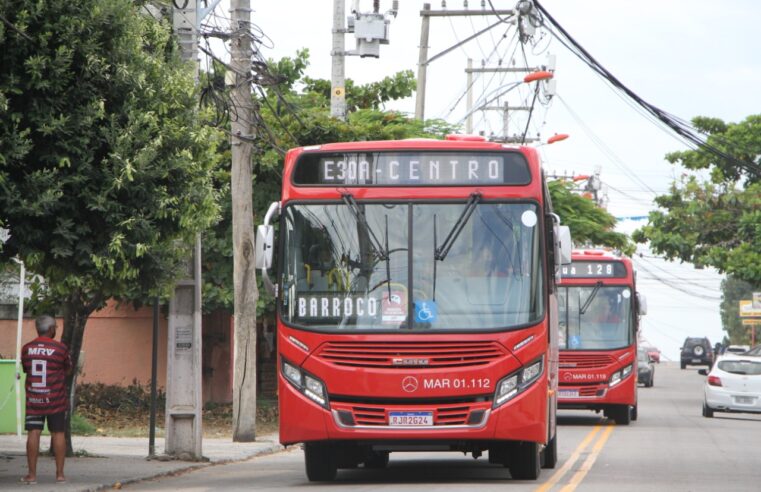 ‘Vermelhinho’ é atingido por carro após acidente em cruzamento de Itaipuaçu