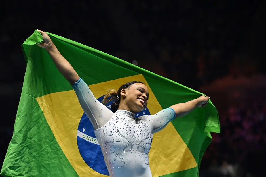 Brasil começa sua trajetória no Mundial de Ginástica Artística neste sábado 