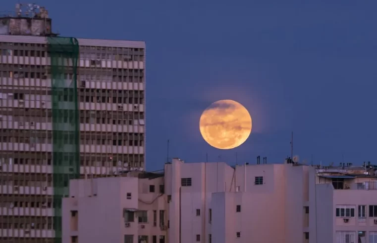 Saiba como observar a última Superlua de 2023, que acontece nesta sexta