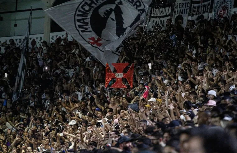 Torcida do Vasco esgota ingressos para o retorno do time a São Januário