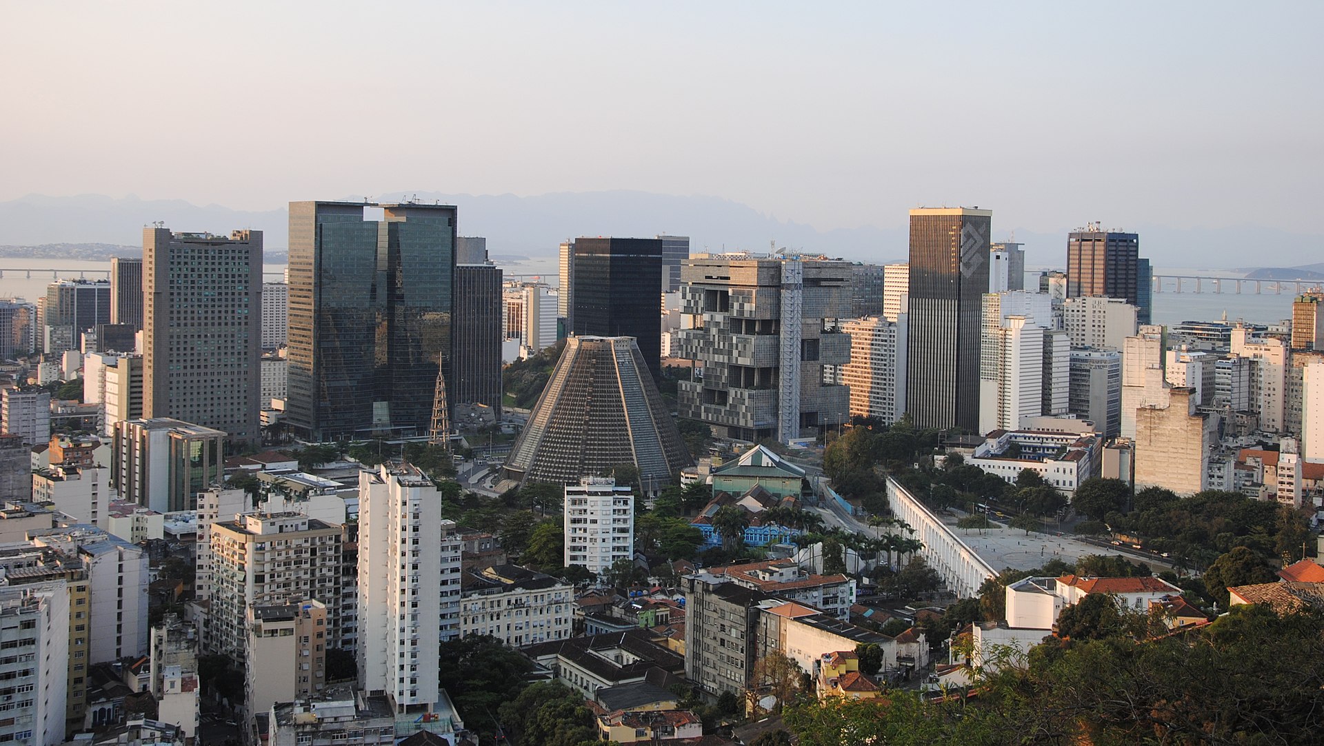 Rio de Janeiro bate recorde de empresas abertas em agosto deste ano