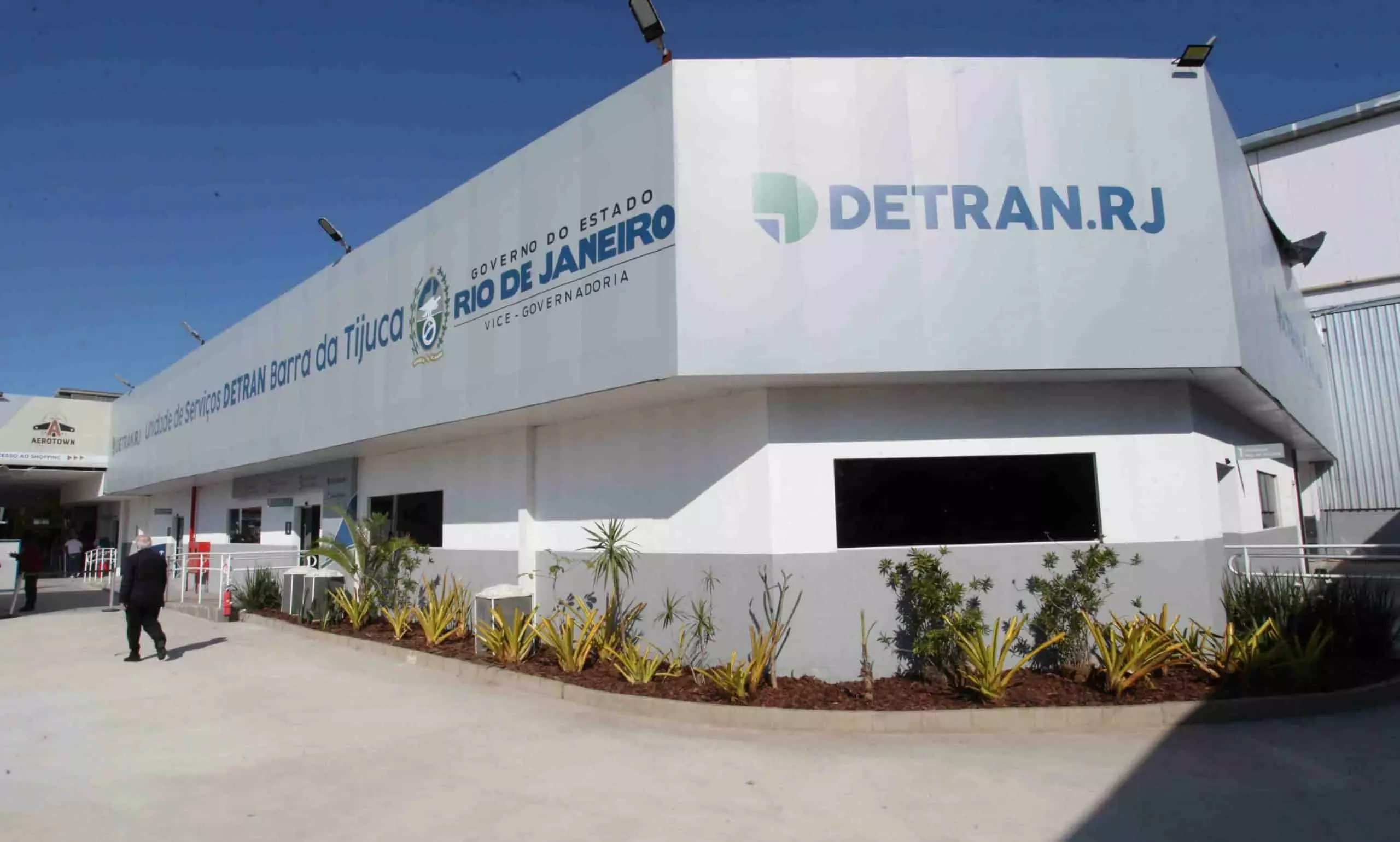 Detran RJ oferece curso gratuito para condutores de veículos de emergência