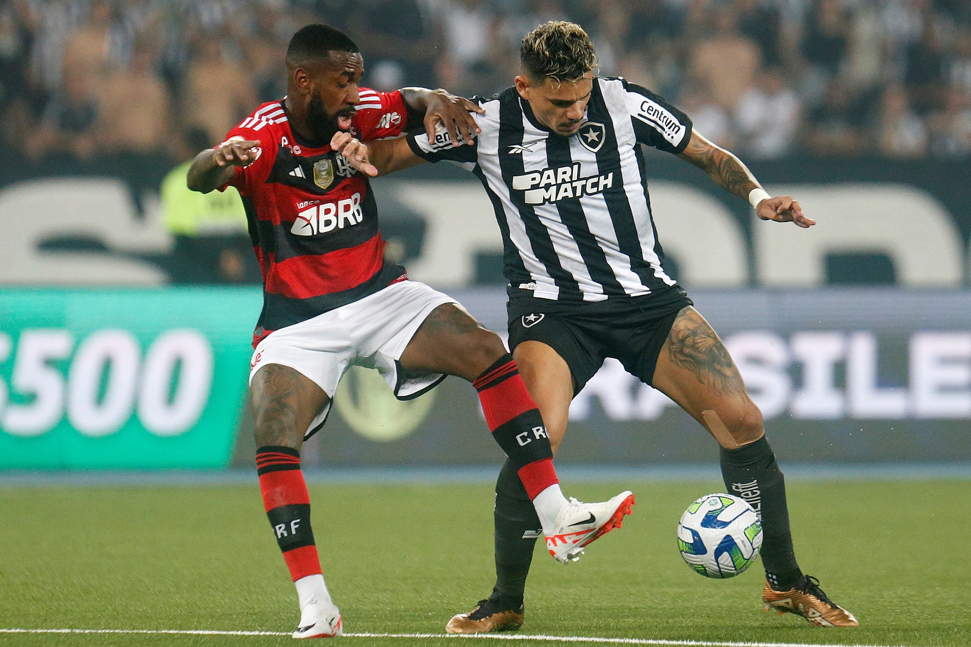 #Brasileirão: Flamengo vence clássico contra Botafogo por 2 a 1