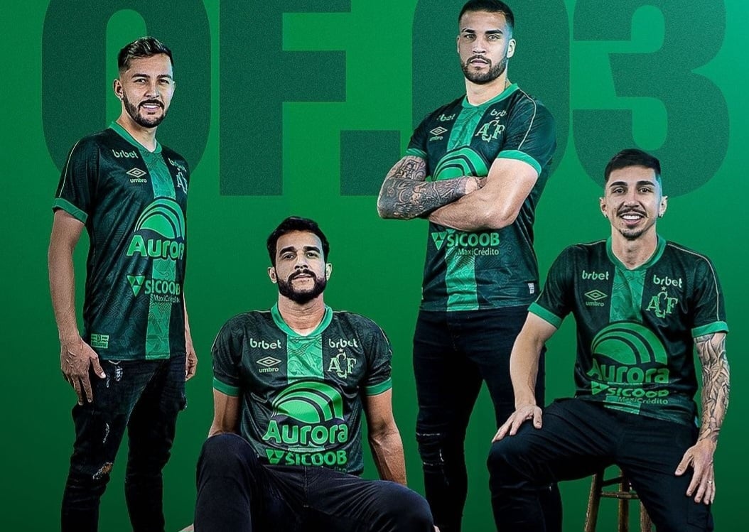 Novo uniforme da Chapecoense é inspirada na camisa do título Sul-Americano