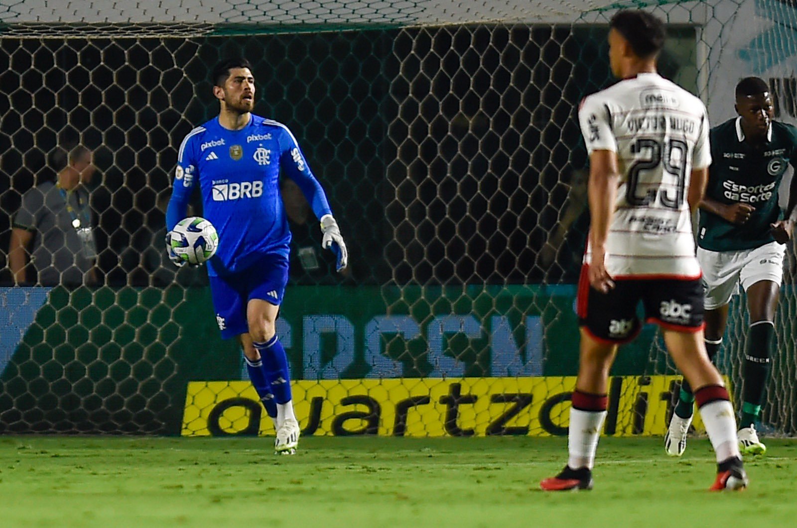 #Brasileirão: Flamengo fica no 0 a 0 com Goiás em jogo morno