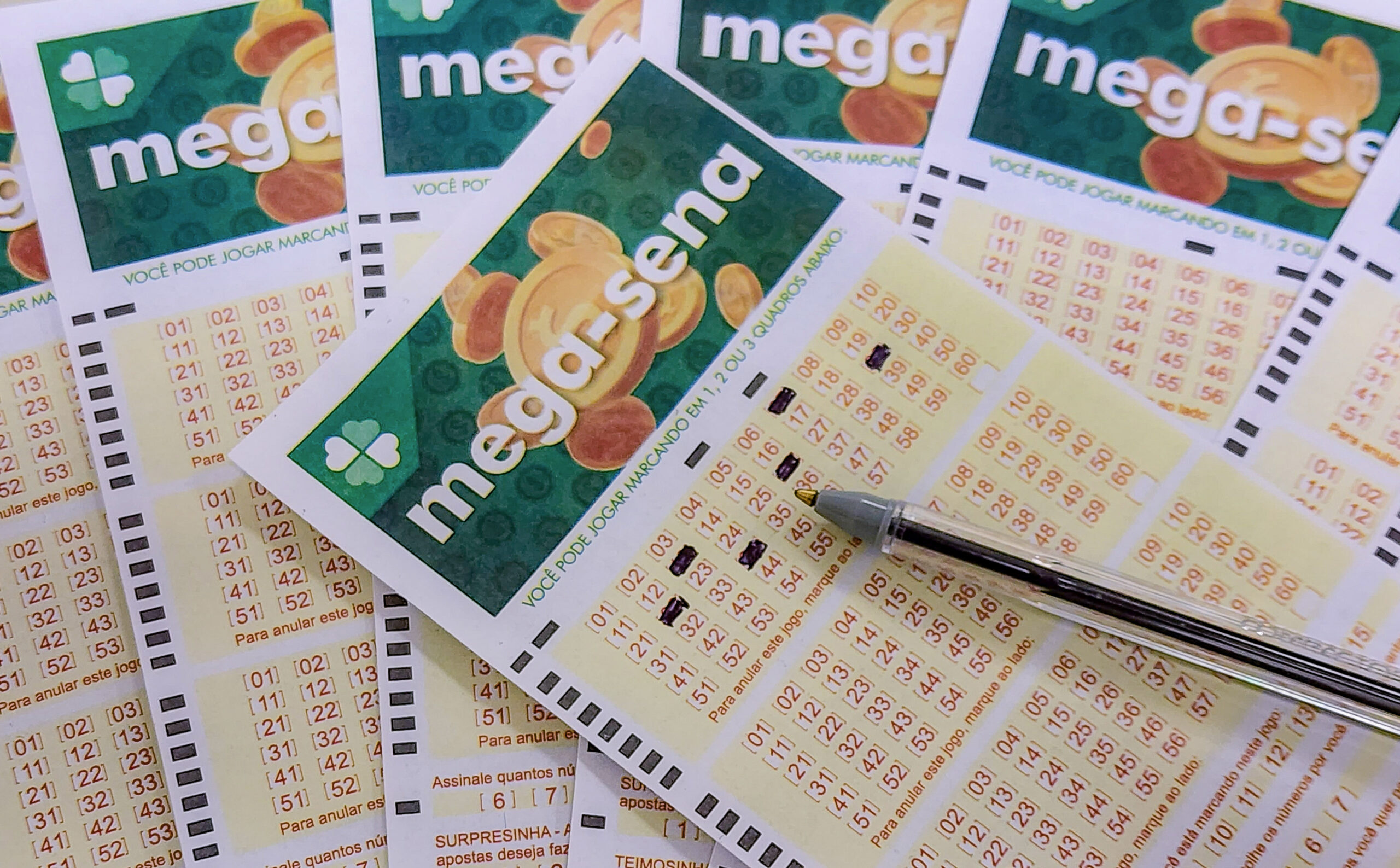 Mega-Sena sorteia nesta terça-feira (23) prêmio acumulado de R$ 61 milhões; apostas podem ser feitas até as 19h