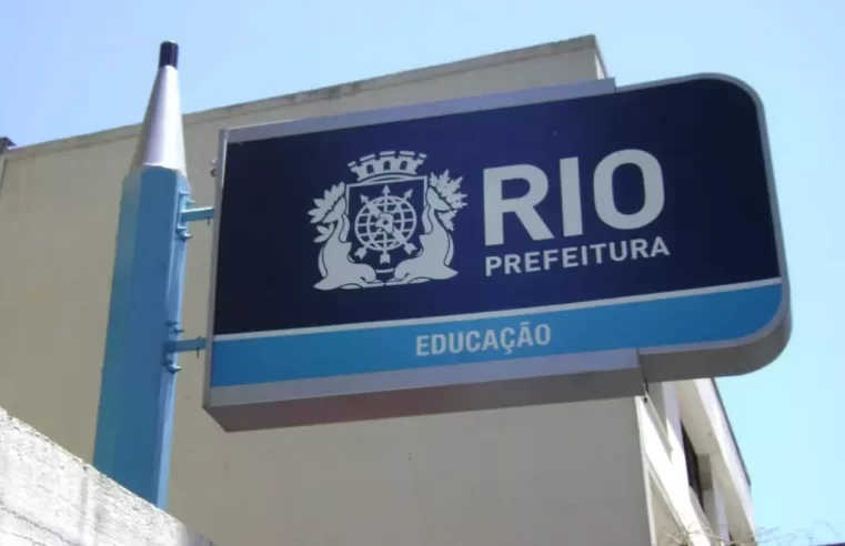 Agentes de apoio a educação municipal estão sem receber vale-transporte