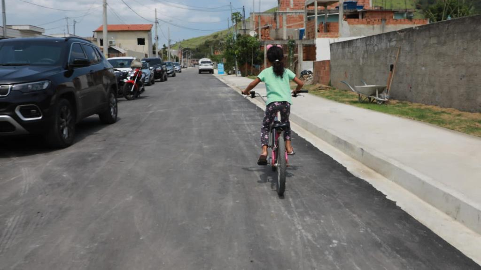 Prefeitura do Rio entrega ruas urbanizadas no Jardim Maravilha, em Guaratiba