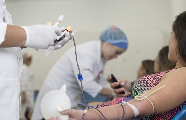 Parceria entre Hemorio e Bienal do livro arrecadou 730 bolsas de sangue