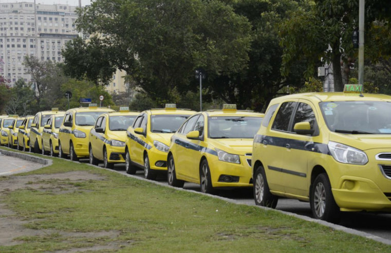 Taxistas receberão autonomia de acordo com antiguidade no posto de auxiliar