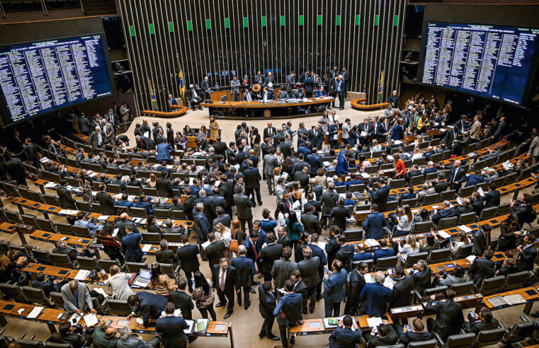 Governo vai propor aumento de 30% nas cotas raciais em concurso