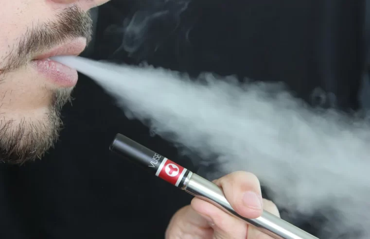 Mesmo proibido, consumo de ‘vapes’ cresce no país