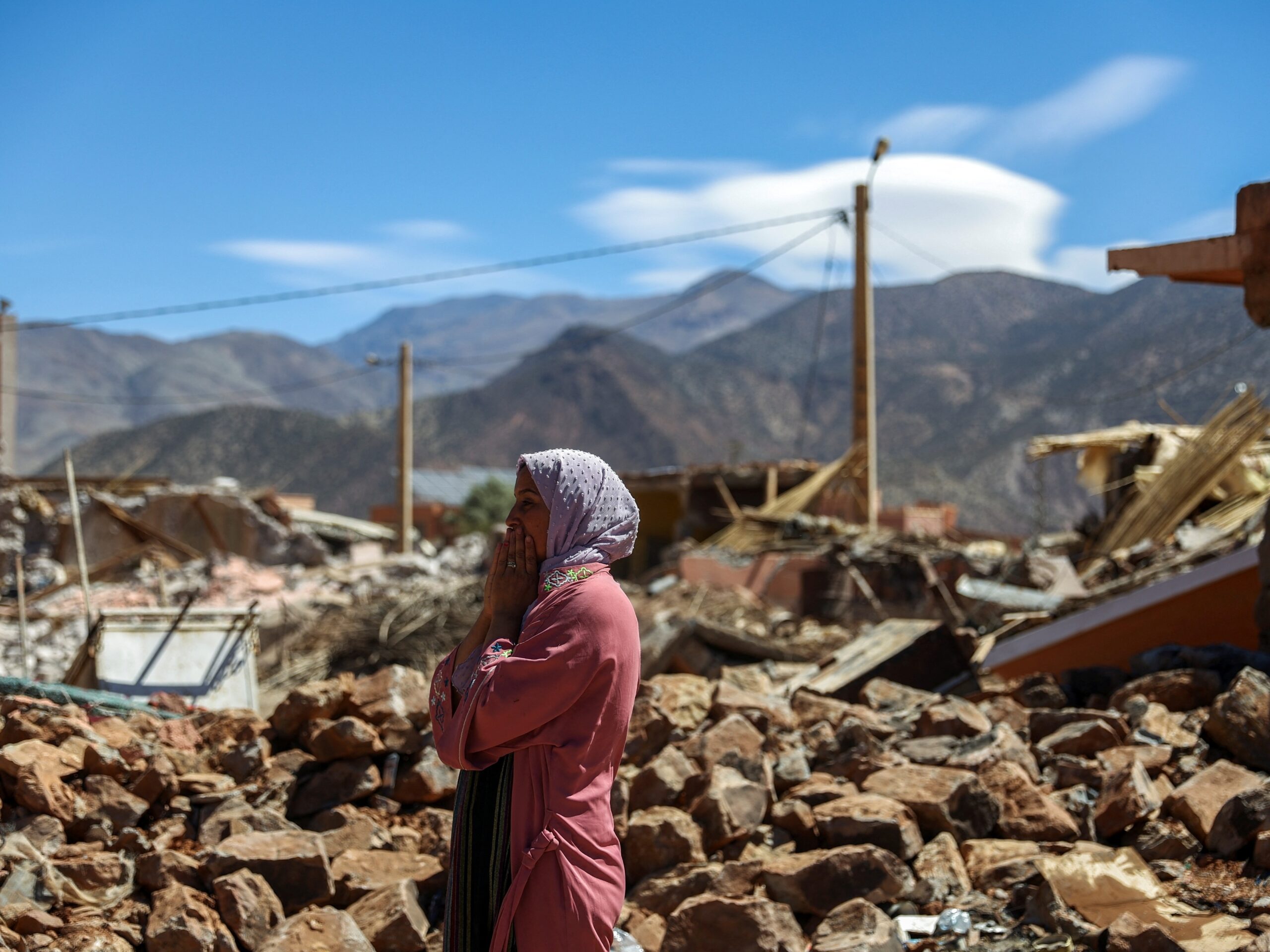 Sobe para 2.681 o número de mortos no terremoto no Marrocos