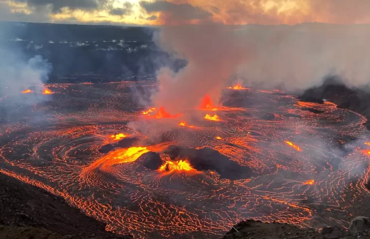 Vulcão Kilauea, no Havaí, entra em erupção após três meses sem atividades